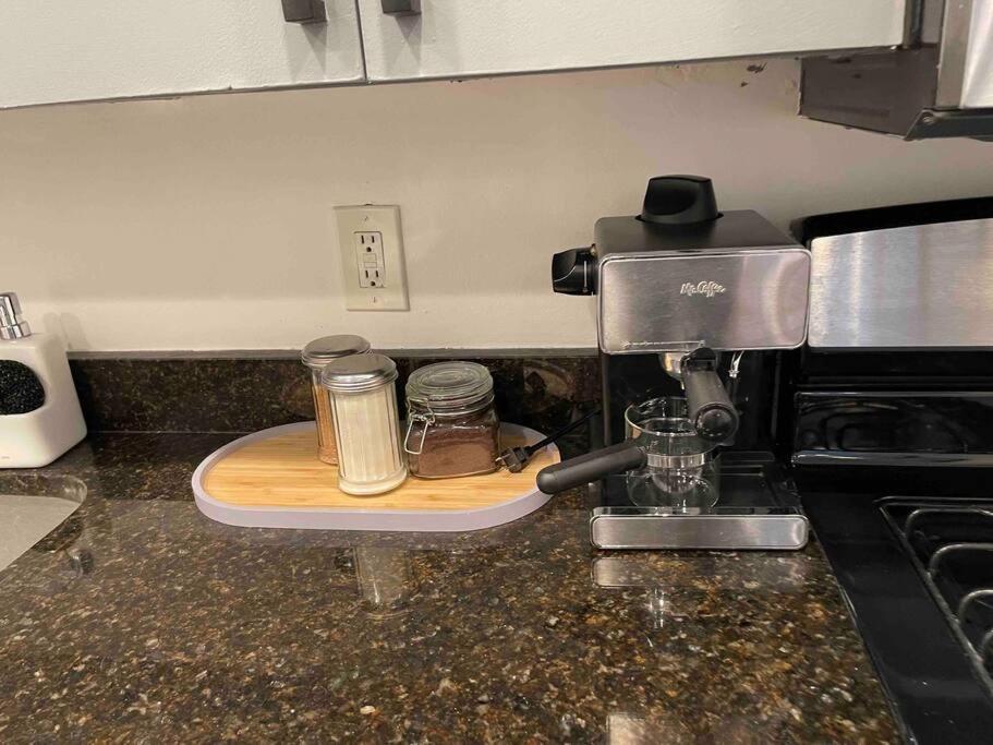 דירות Cozy Penthouse Atlanta,Ga מראה חיצוני תמונה