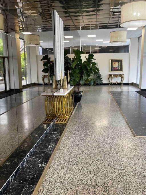 דירות Cozy Penthouse Atlanta,Ga מראה חיצוני תמונה