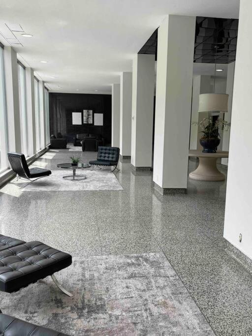 דירות Cozy Penthouse Atlanta,Ga מראה חיצוני תמונה
